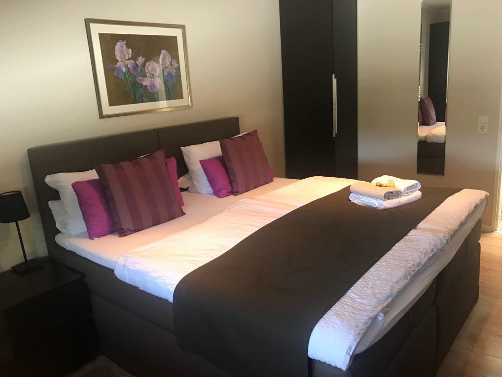 Wohnraum Hotel & Gaestehaus Gusterath ภายนอก รูปภาพ